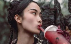 喜茶“出轨”，瑞幸“劈腿”