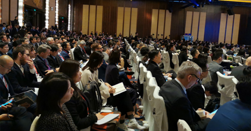 2摩根大通全球中国峰会，理才网创始人陈谏对话中国产业互联网发展