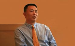 段永平回应一切：从未遥控OV，黄峥不是弟子，靠营销不能持久
