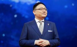 罗辑思维接受上市辅导，冲刺科创板；海底捞市值破2000亿港元创新高；5亿变50亿的投资神话破灭，王思聪普思资本股权遭冻结...