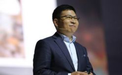 华为余承东表态前员工事件：这是典型的黑公关活动；华为前员工李洪元：我的诉求只有见任总能解决，别人谁也没用；高通暗讽华为不是真5G