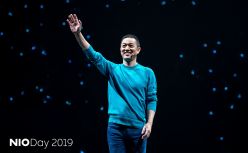 蔚来发布新版ES8：补贴前起售价46.8万 第三款量产车亮相