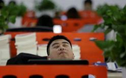 谁来关心复工后的“裁员潮”：疫情未结束，生活已一地鸡毛