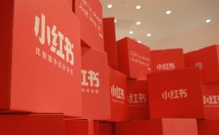造谣小红书，获利的究竟是谁？