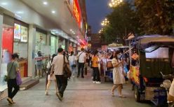“我想关店摆小吃摊了！”允许摆地摊，真的是餐饮业的春天？ 
