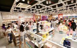 名创优品要上市：揭秘“十元店”的百亿生意