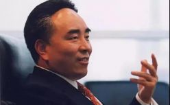 悲哉仰融，痛哉华晨：30年跌宕归于破产，斗到最后满地伤