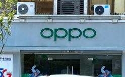 OPPO跟着小米跑