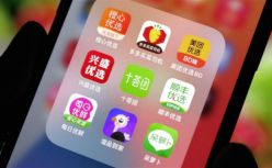 多家企业禁给社区团购低价供货；台企印度苹果工厂遭千人打砸；阿里美团拼多多辟谣退出社区团购......
