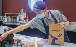 瑞幸管理层“逼宫”？46名管理层联合请求罢免CEO