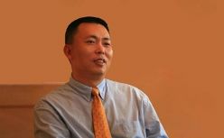 央行行长提蚂蚁恢复IPO条件；段永平谈泰山会：会员各怀心思 加入两年后退出；上海严打茅台加价销售：超1499即没收...