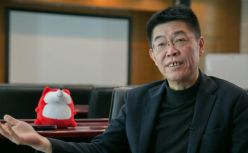 原乐视影业CEO张昭去世 贾跃亭发文悼念；任正非就华为注册姚安娜商标道歉；人人影视字幕组因盗版视频14人被抓...