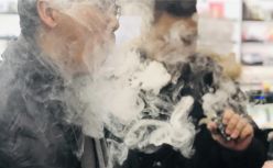 电子烟风暴再现