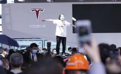 【黑马早报】特斯拉向车主致歉：尽全力满足车主诉求；余承东称卖车可以弥补手机失去的利润；滴滴内测今日爆款对标拼多多；可口可乐将涨价...
