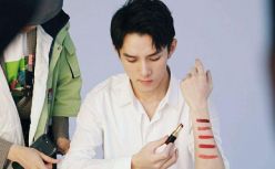 粉丝数量超过肖战，“顶流”李佳琦的IP营销路