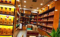 白酒行业冰火两重天，品牌要靠人心红利打赢突围战