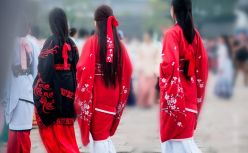 汉服市场爆发？冷静点，想破圈没那么简单