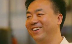 “农村版阿里巴巴”逆风赴港上市，幕后隐形大佬原来是他 