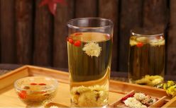 又贵又难喝的“熬夜水”，被资本盯上了