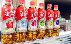 这家饮料巨头要掉队了吗？