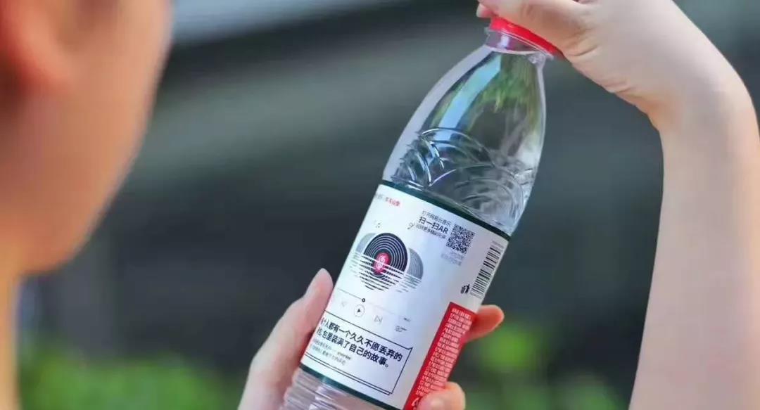 2“水中茅台”的水下泡沫