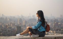 谁还留恋唐山？