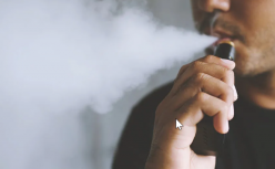 半年10笔融资，电子烟又行了？