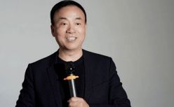 49岁卖掉公司再创业，62岁旗下两家企业半年内相继上市，这个企业家太能折腾了