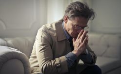 考个证多赚十几万？培训机构坑惨打工人
