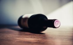 抖音组建酒水自营电商团队，字节入局卖酒