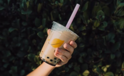新茶饮进入“寡头”时代，谁被并购，谁被投资？