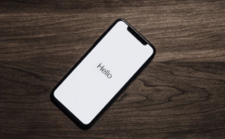 iPhone 14遭甩卖，华强北商家“哭晕”