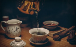 7万茶企，「困」于IPO