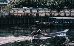报复性旅游，“捅了”马蜂窝