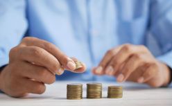 第四次冲刺IPO，红杉、腾讯投的这家企业要用大模型革自己的命