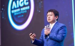 大模型的「中国路径」：B端碎片化+C端免费