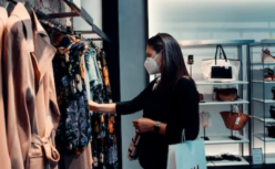 SHEIN，挖来了孙正义的接班人