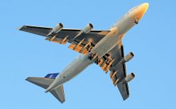 波音，正陷拉锯战