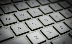 AI PC，是联想们的销量解药吗？