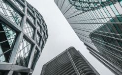 马云们的大厂内部信，讲给厂外的人听