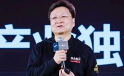 牛文文：老板到底要不要做网红？