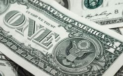 蔚来三季度自由现金流转正，李斌放话2026年盈利