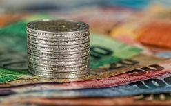 500亿，浙江父女去IPO敲钟了