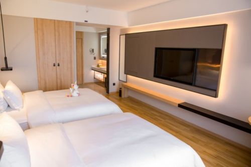 速8精选酒店成都龙潭寺熊猫基地店双床房